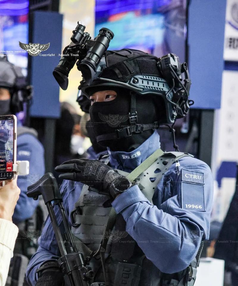 《以硬核警察》电脑版游戏攻略大全(成为顶尖警察,战胜所有挑战!)